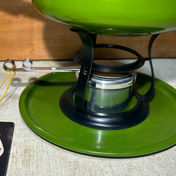 Vintage MCM  Avocado Green Fondue Set - By Nevco (NWT) - Picture 2 of 12